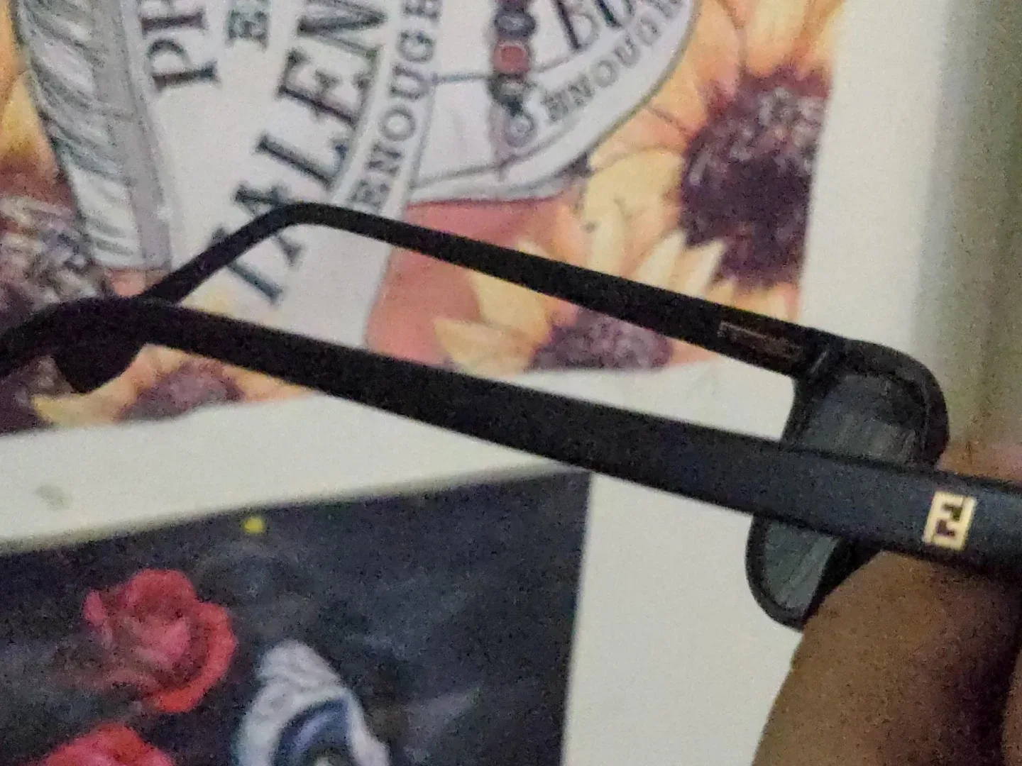 Fendi Black Sunglasses image indicator(2)