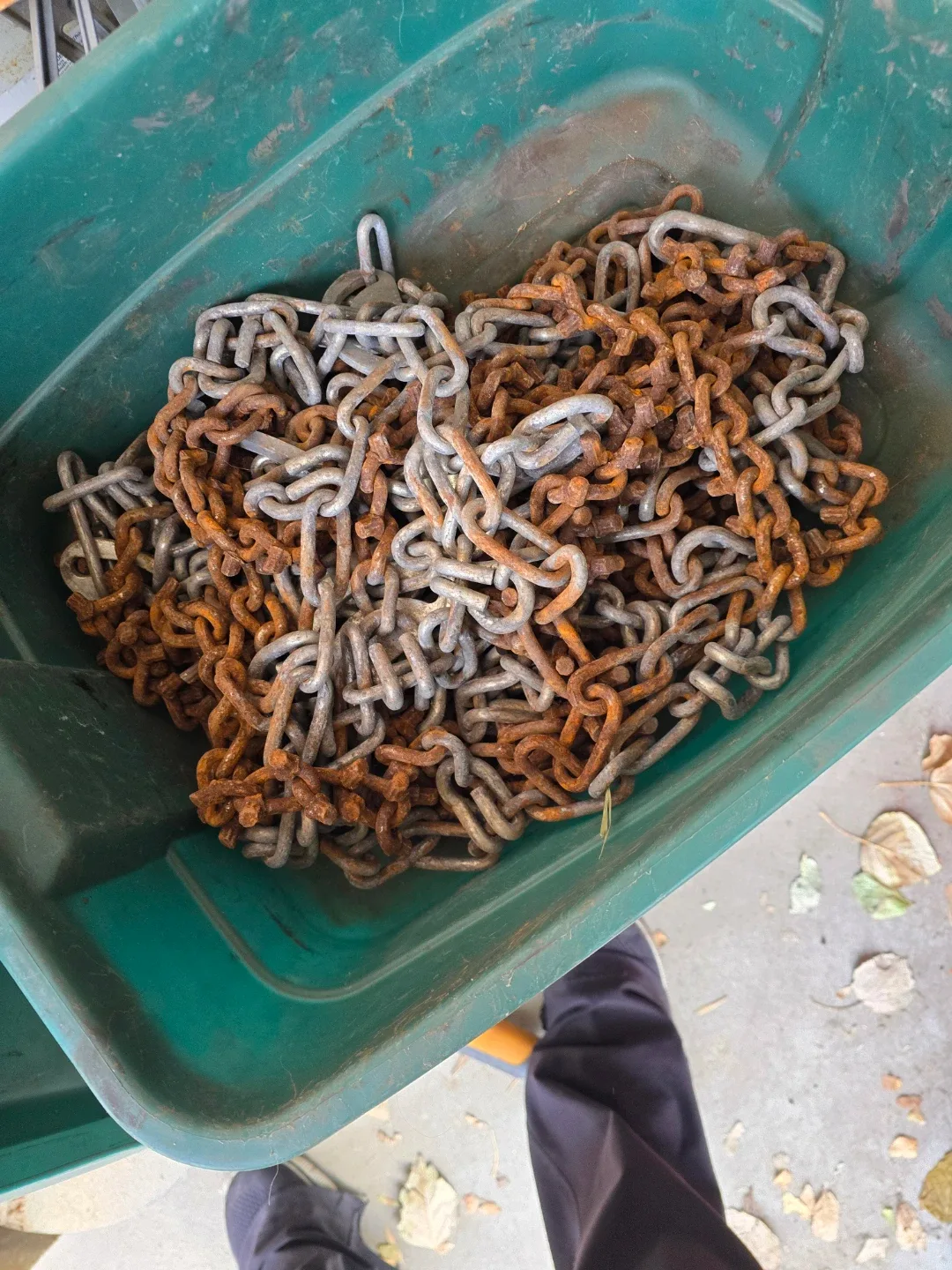 Trygg Studded Tire Chains for Semi image indicator(2)