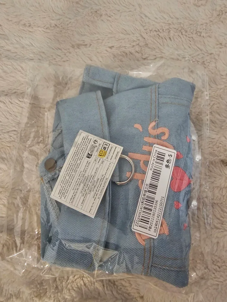 Dog clothes and dog carrier image indicator(2)