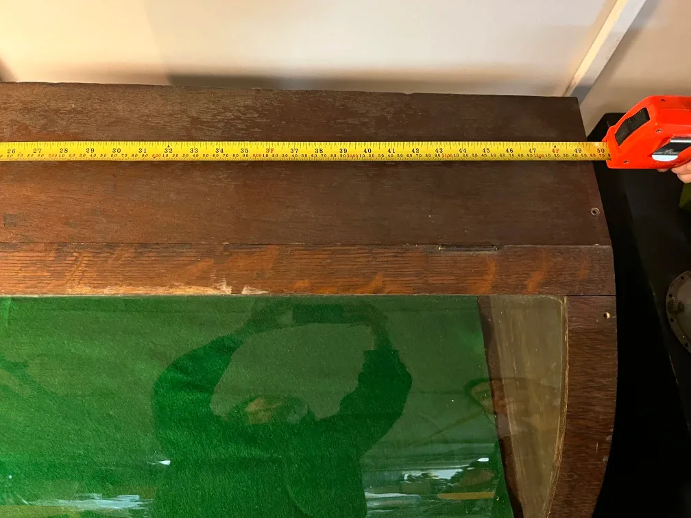 Antique Oak Curved Glass Display Case image indicator(5)