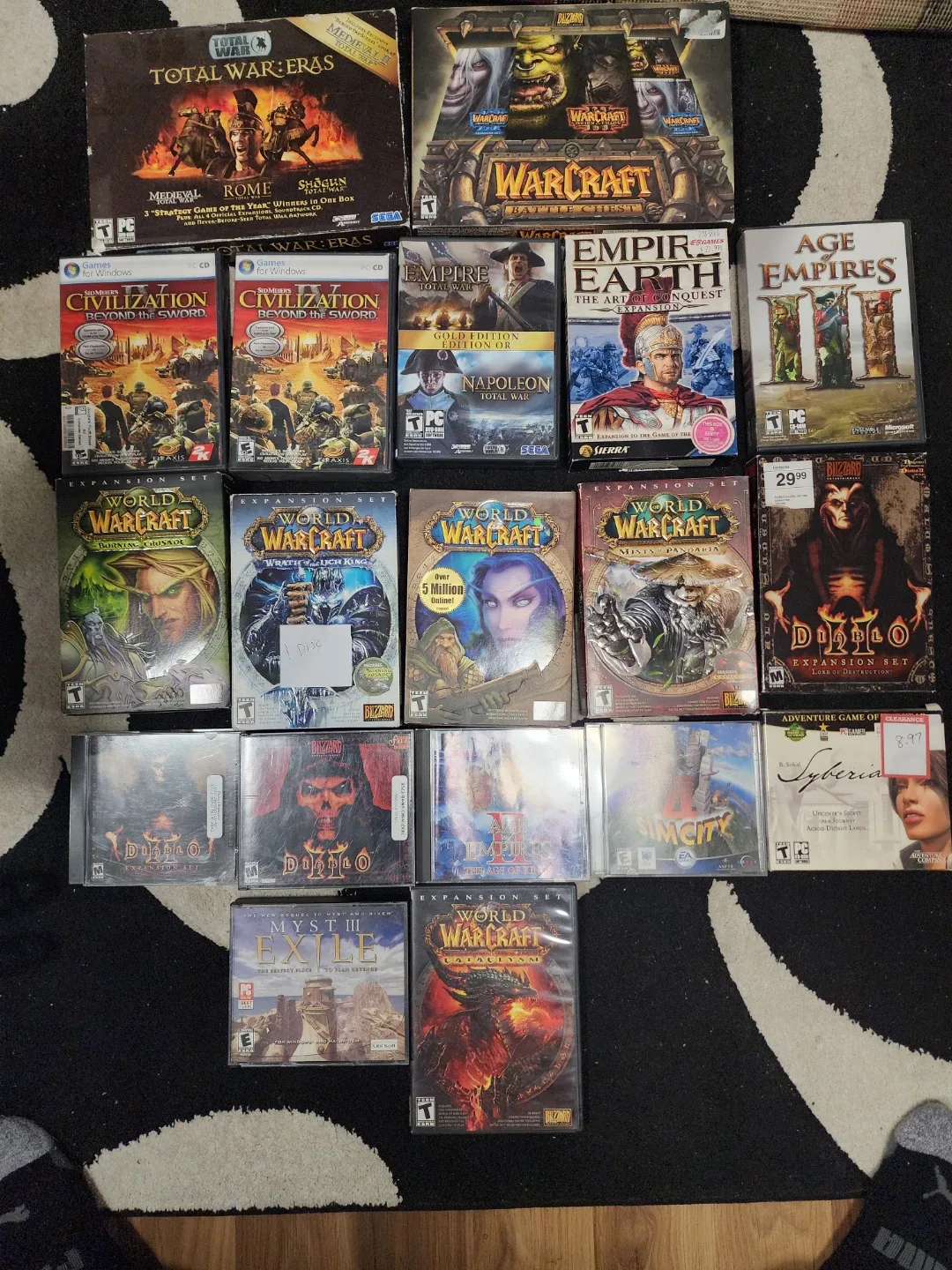 PC Games - Warcraft, Diablo, SimCity, Age of Empires thumbnail