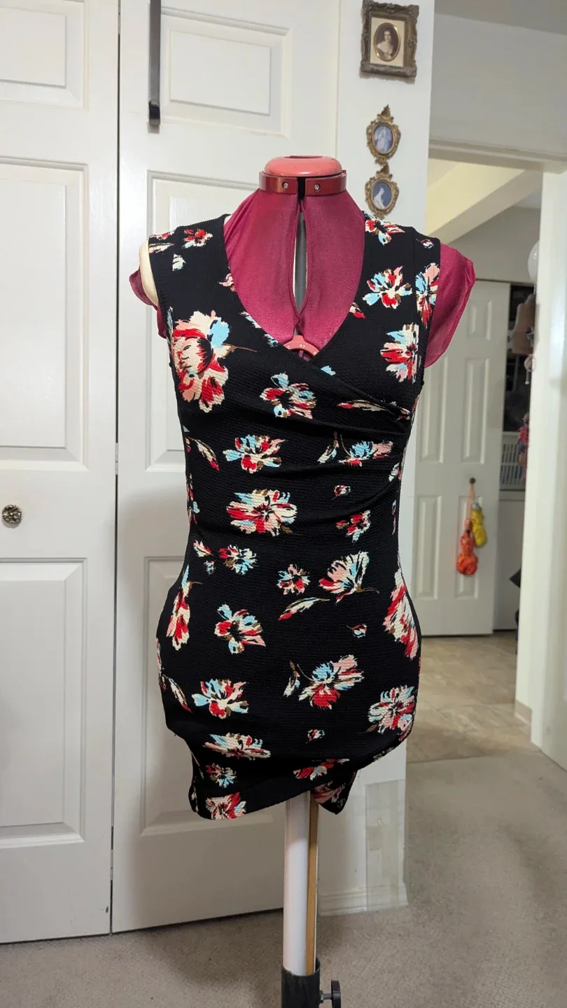 Floral Print Dress - Black image indicator(2)
