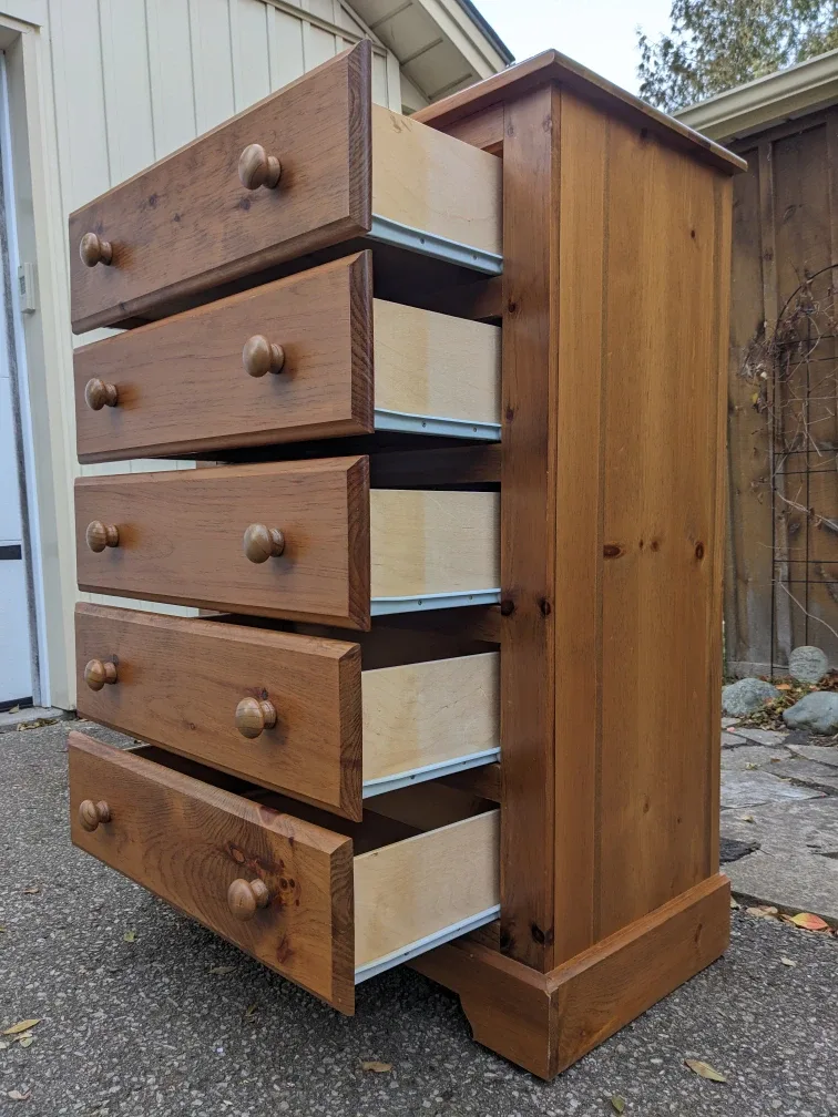 5 Drawer Tallboy Dresser in Solid Pine image indicator(4)