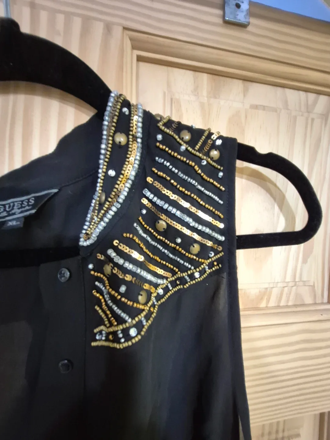 GUESS Embroidered Sleeveless Blouse  size XL image indicator(4)