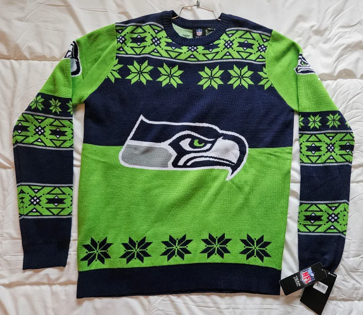 New Seattle Seahawks Christmas Sweater Size Large Mint thumbnail