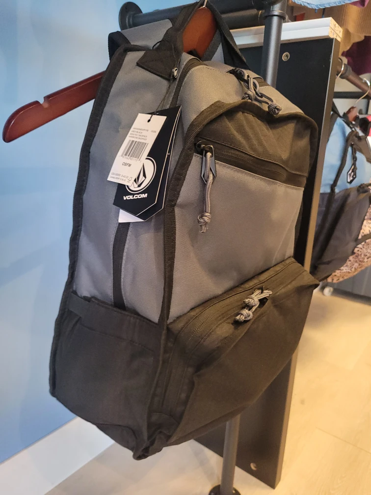 Volcom Backpack - NEW!!! - photo 3