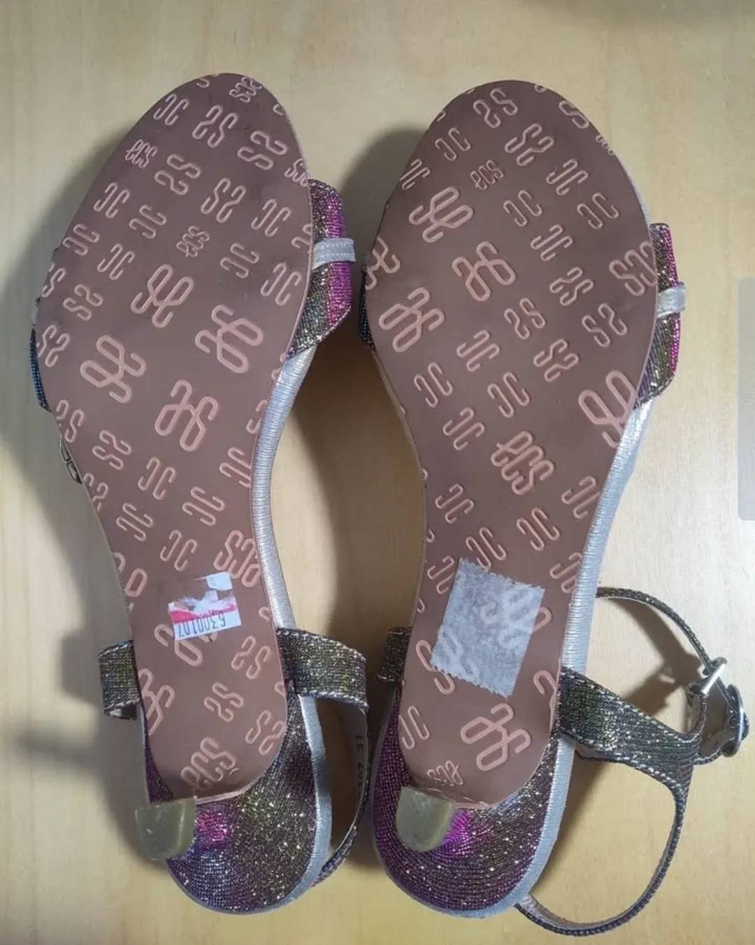 New mid-heel sandals - Size 5 or 5.5   (PRICE ADJUSTED) image indicator(2)