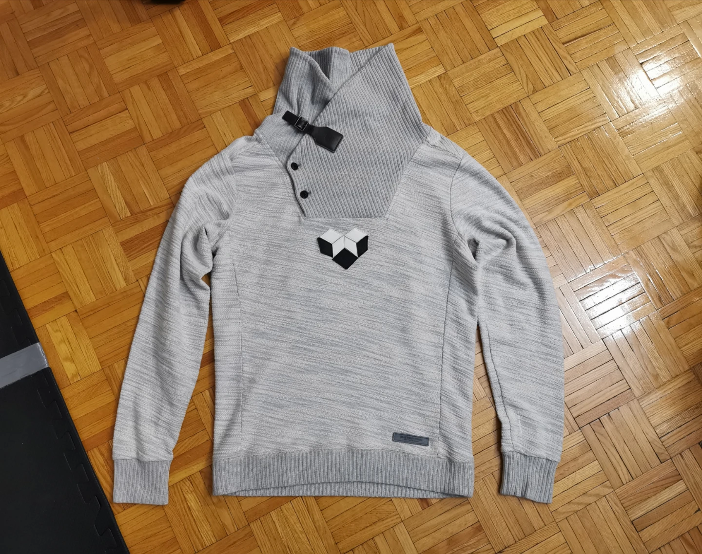 Grey Turtleneck Sweatshirt - Size M