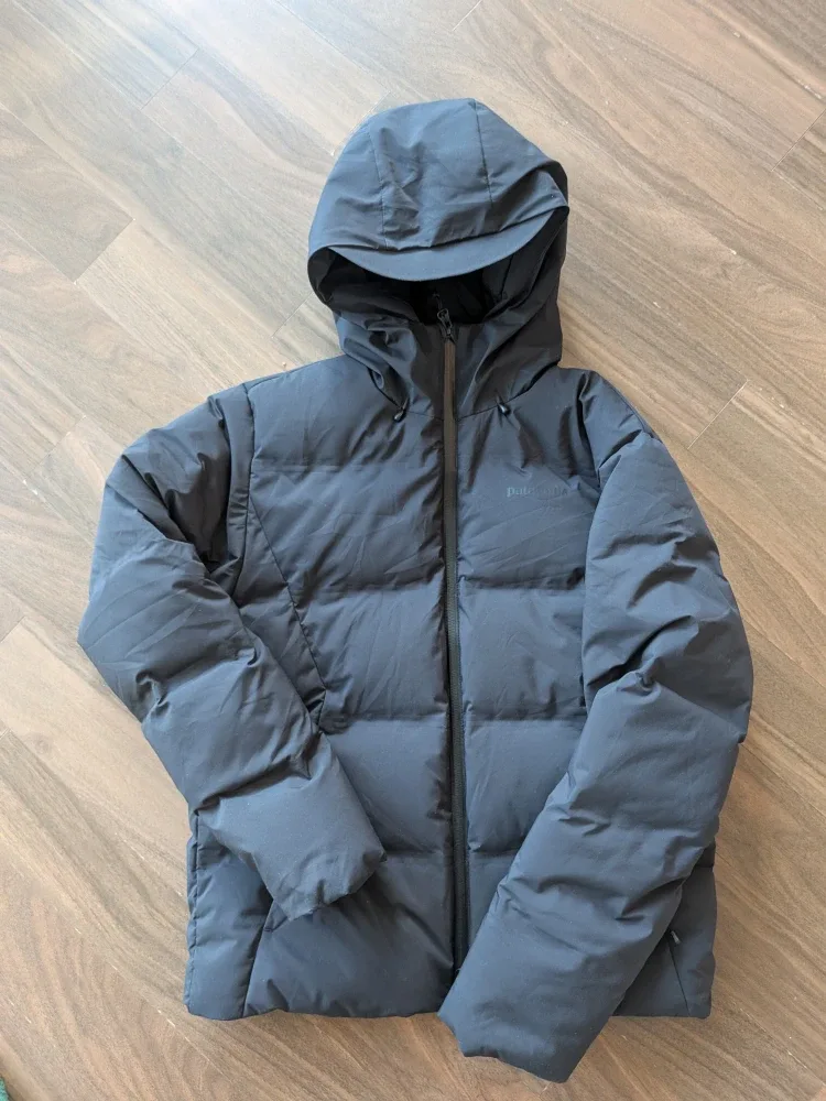 Patagonia Down Jacket - Size S