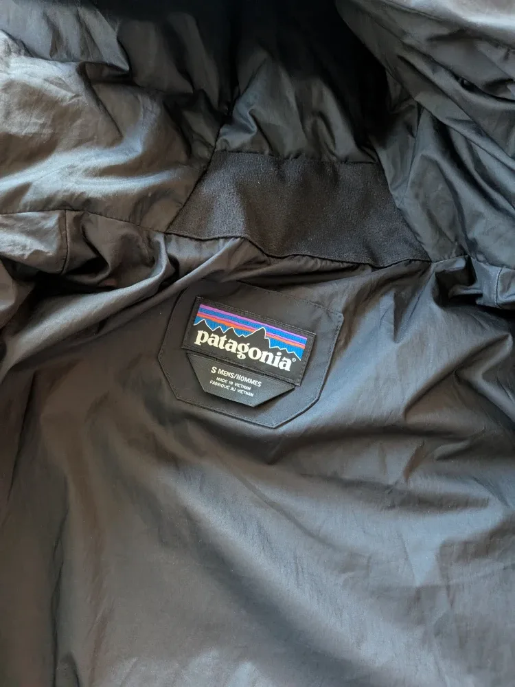 Patagonia Down Jacket - Size S image indicator(4)