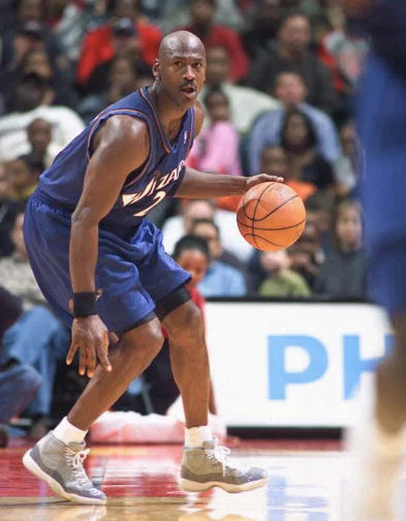 Jordan 11 Retro Cool Grey image indicator(8)