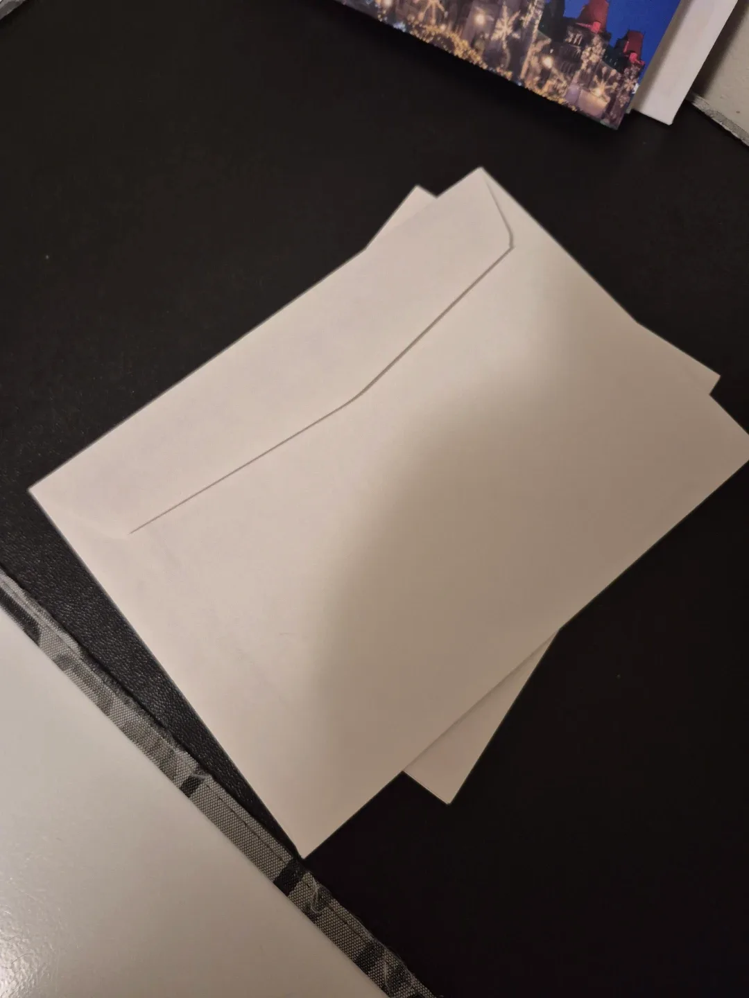 4 Assorted Holiday 🎄 Greeting Cards image indicator(6)