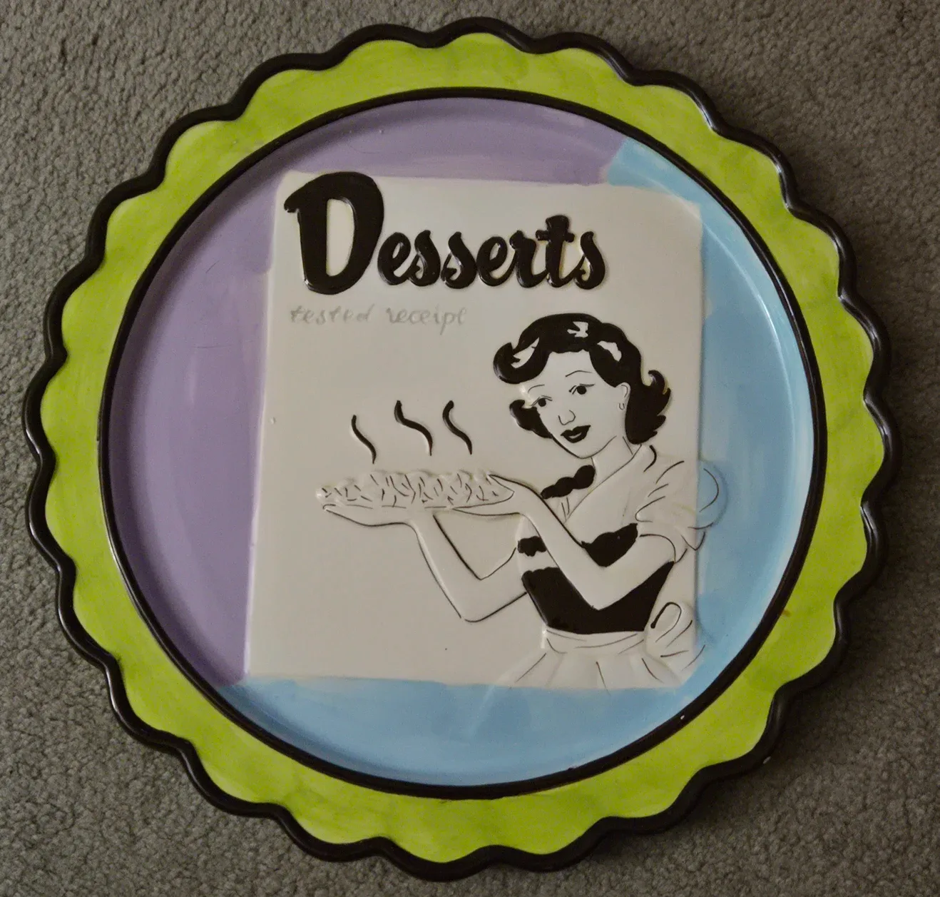 Vintage 13" Pocelen Dessert Platter.