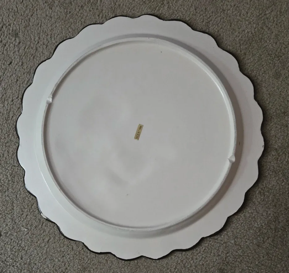 Vintage 13" Pocelen Dessert Platter. image indicator(3)