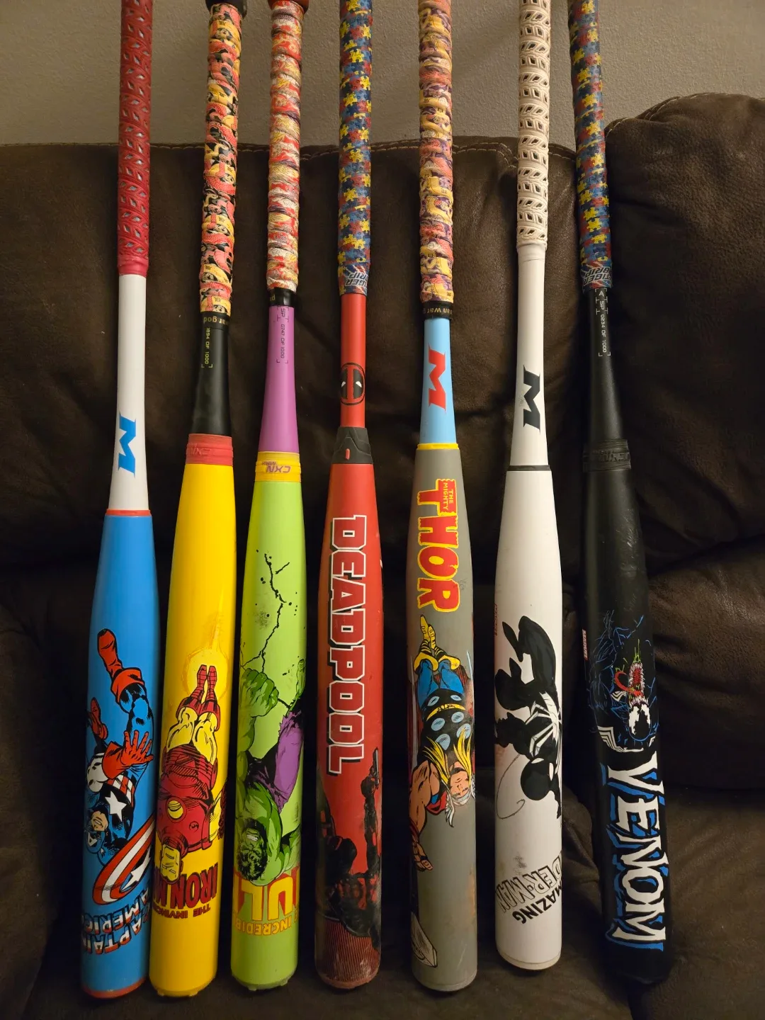 2023 marvel collection softball bats image indicator(2)