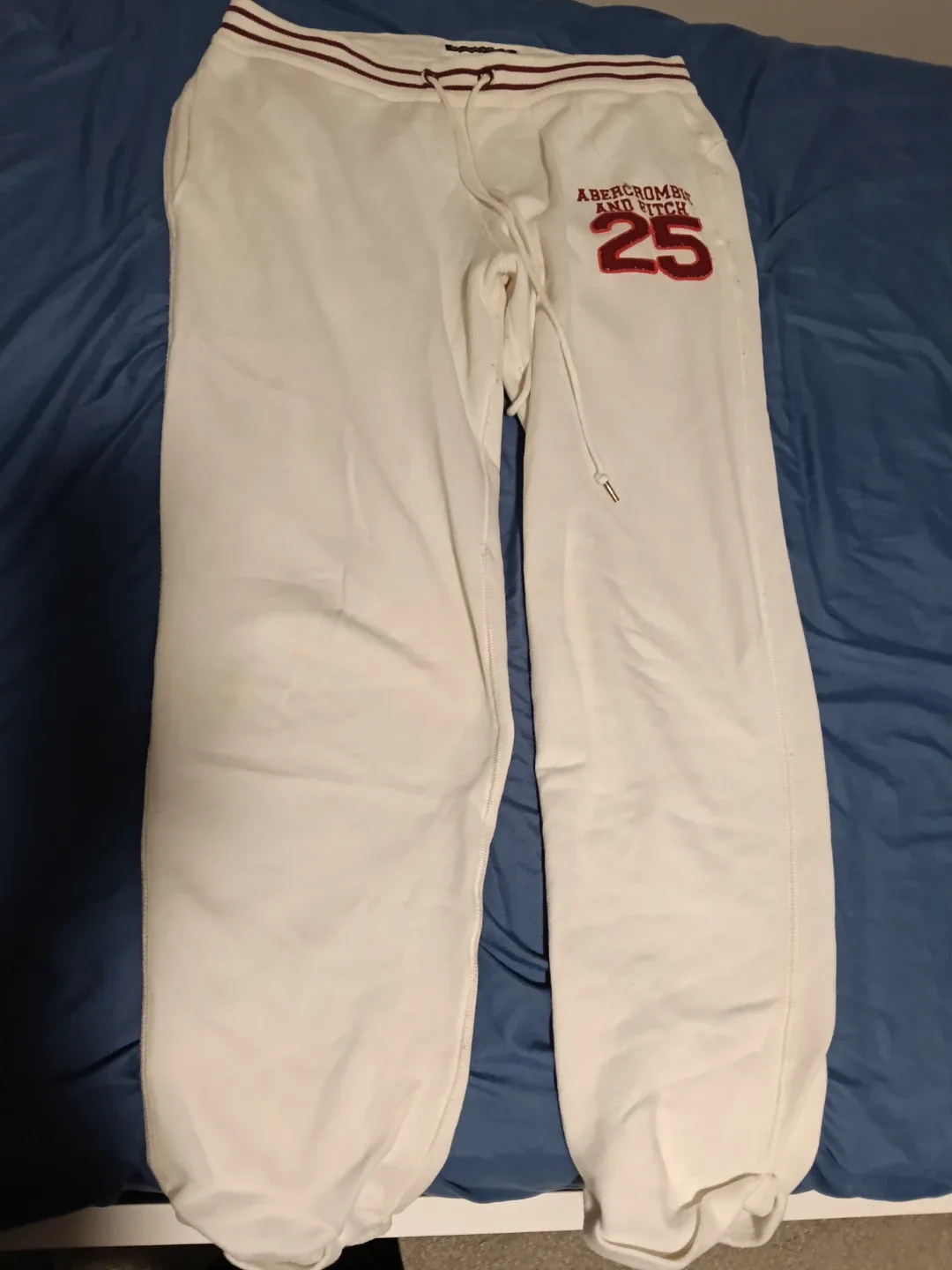 Abercrombie & Fitch White Sweatpants image indicator(2)