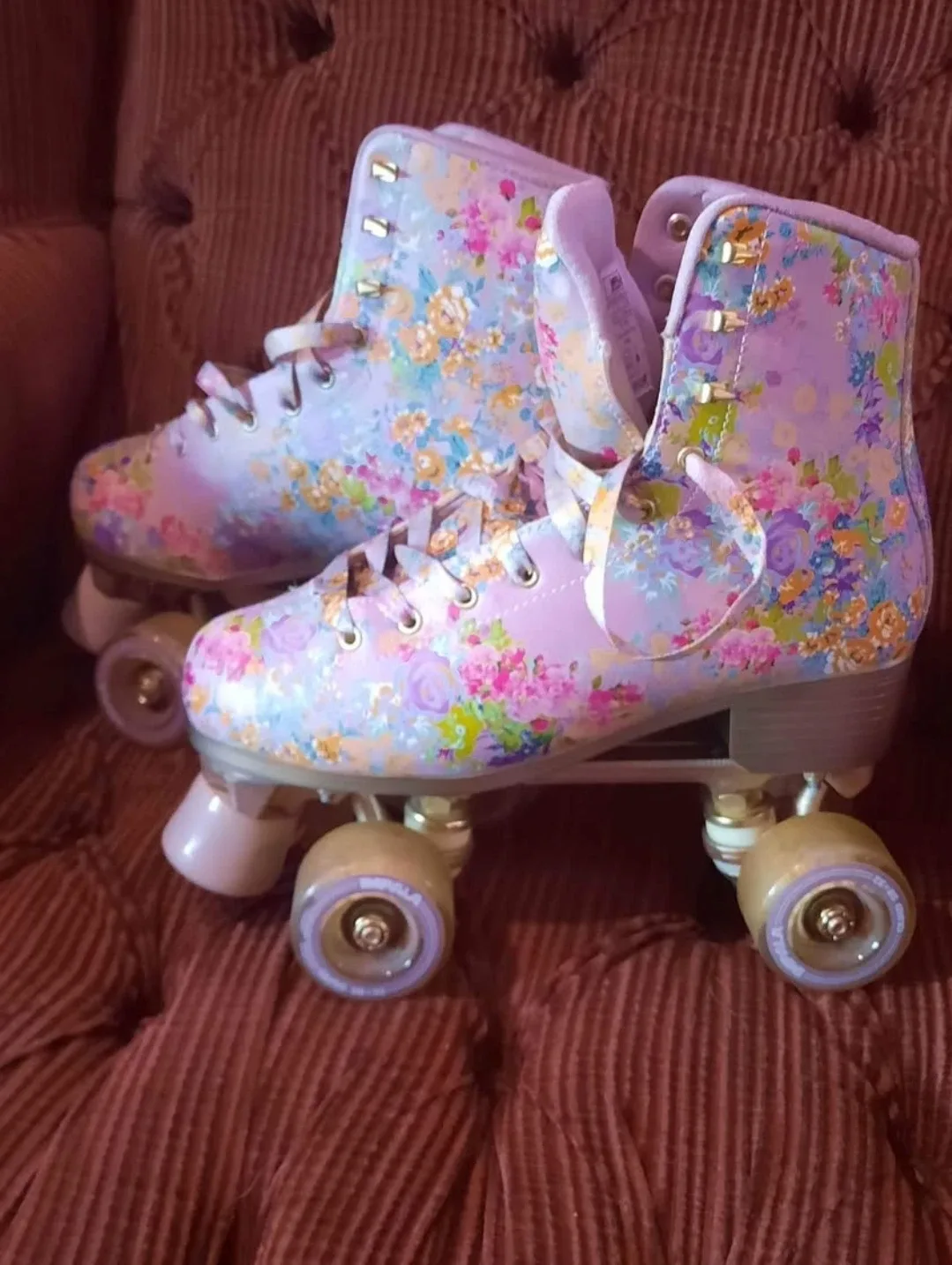 Impala Floral Roller Skates - Size 8.5 - 9