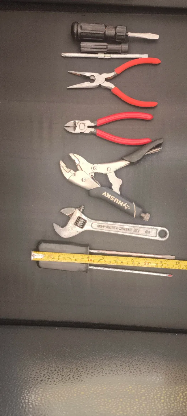 Husky Tool Set - Variety of Hand Tools image indicator(3)