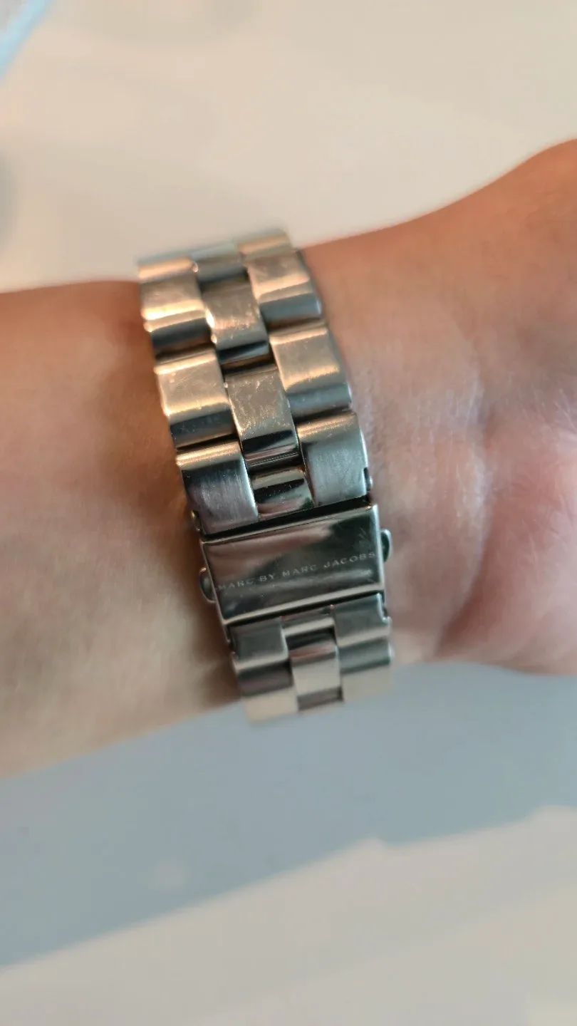 Marc by Marc Jacobs Silver Watch image indicator(3)