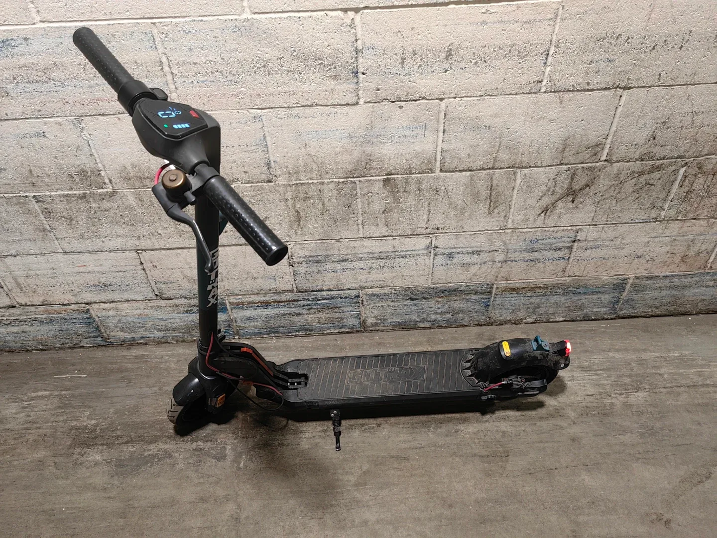 Gotrax Electric Scooter APEX image indicator(2)