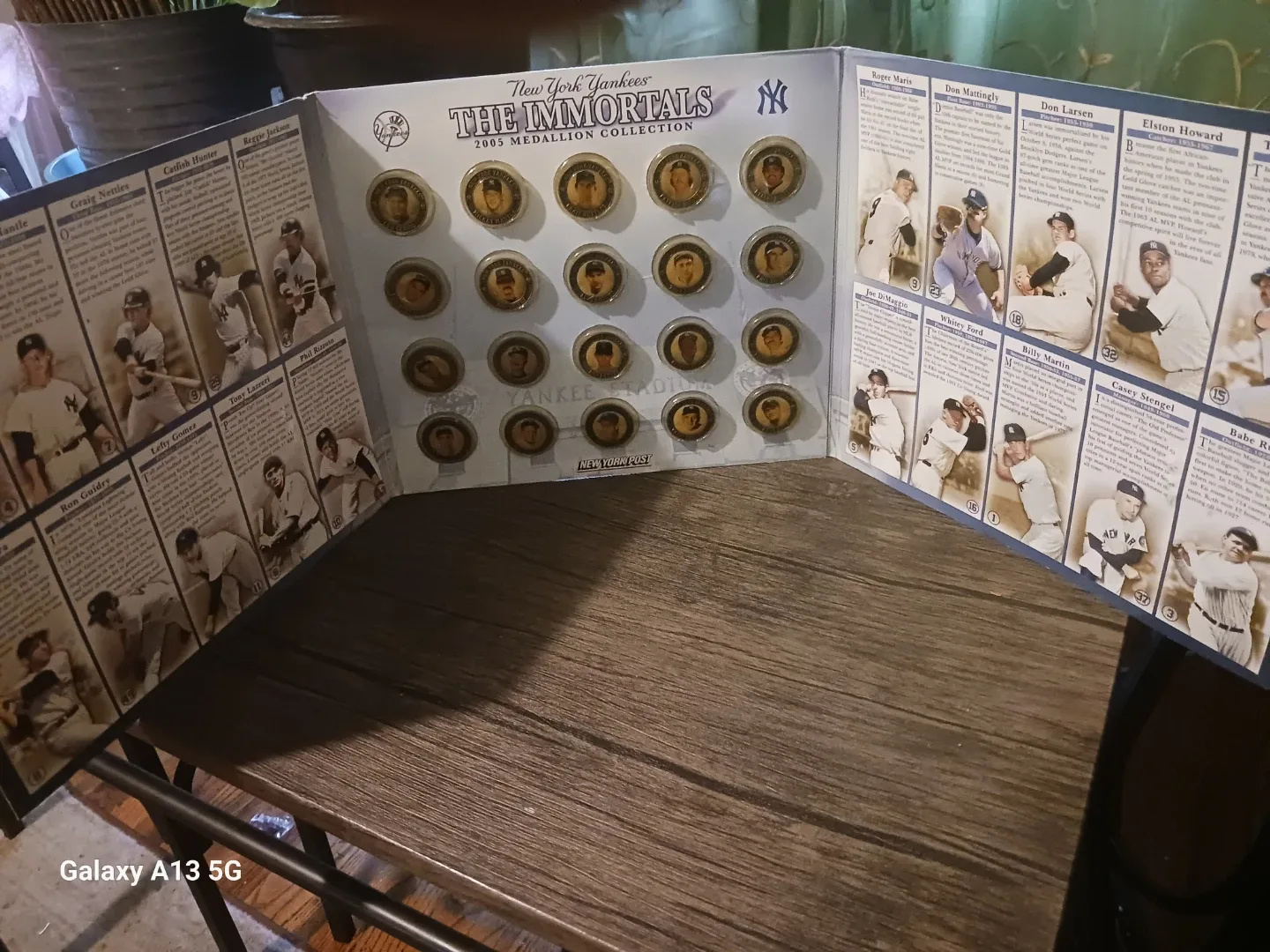 New York Yankees The Immortals 2005 Medallion Collection image indicator(2)