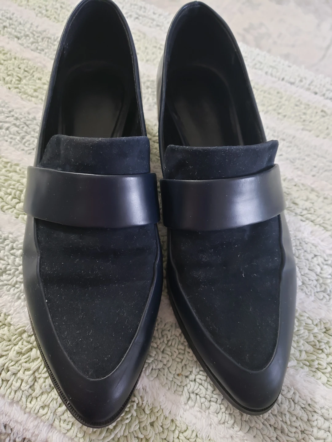 🥕 Women's Lord & Taylor shoes, size 8.5