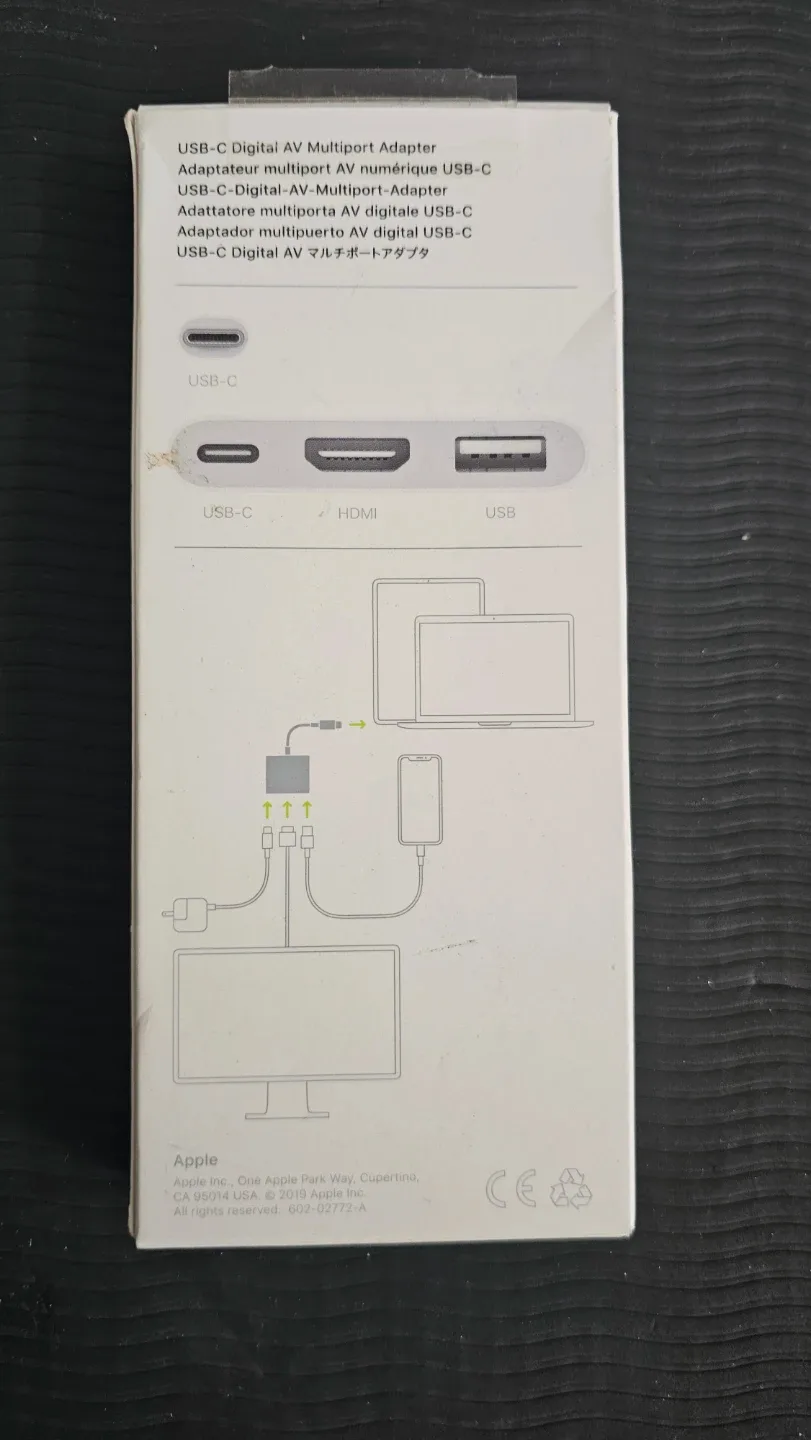 BNIB- Apple USB-C Digital AV Multiport Adapter image indicator(2)