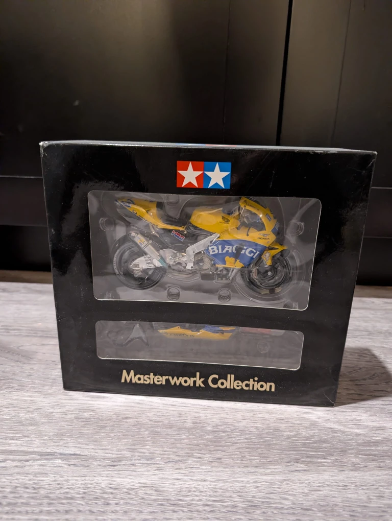 Honda Pons RC211V 2003 Max Biaggi motorcycle