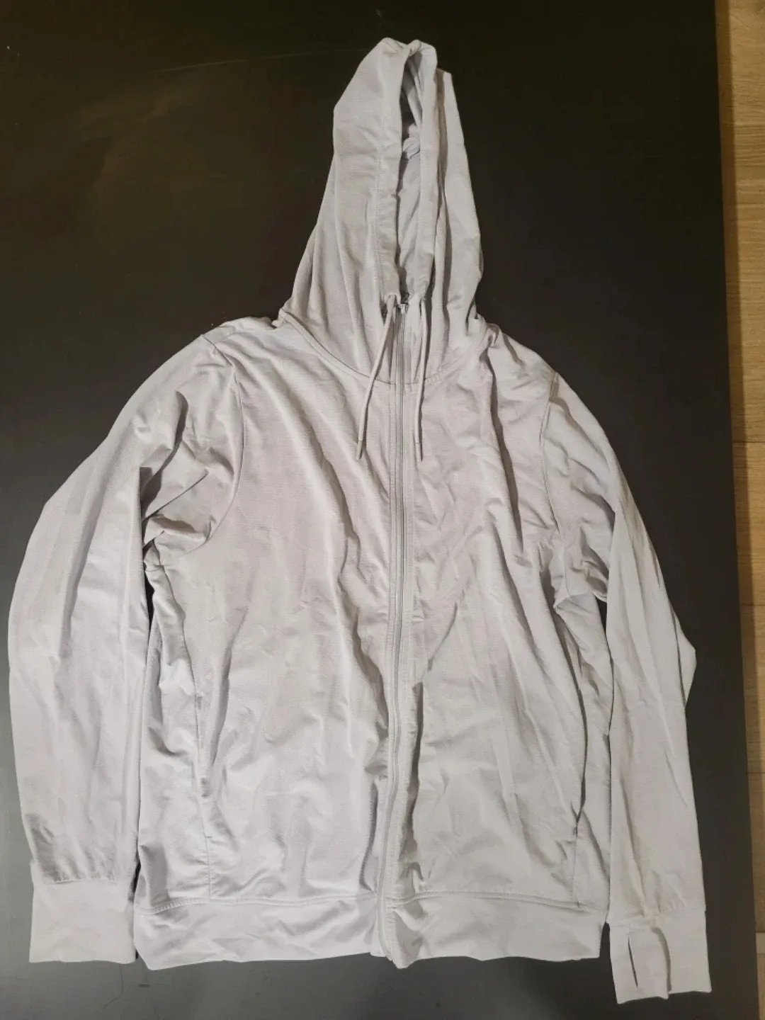 UV protective sweater - UNIQLO thumbnail