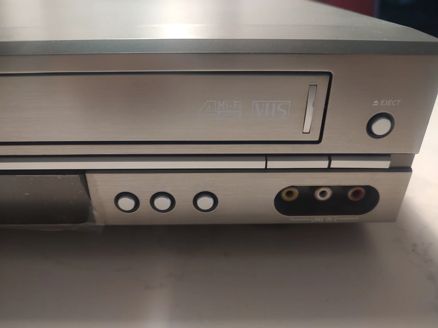 Samsung DVD/CD-R/RW/MP3 DVD-V2000 Player - photo 3