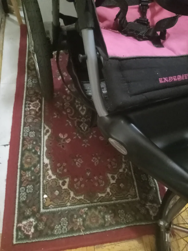 Expedition Baby Stroller - Pink & Black image indicator(6)