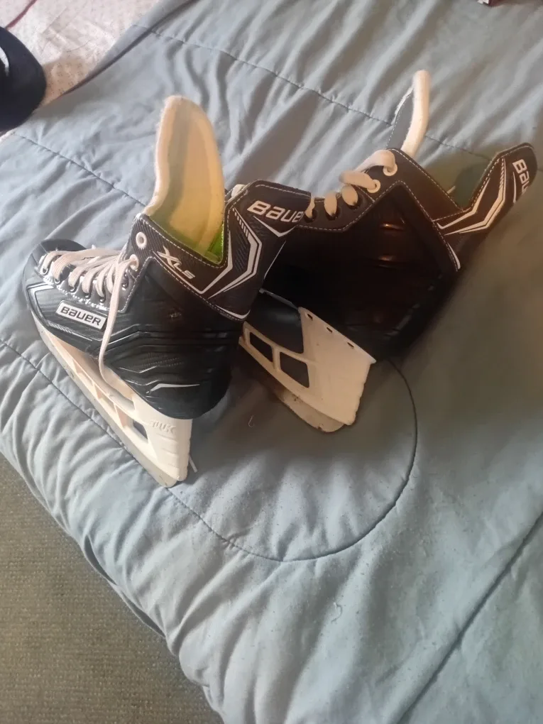 Bauer XLS Hockey Skates image indicator(7)