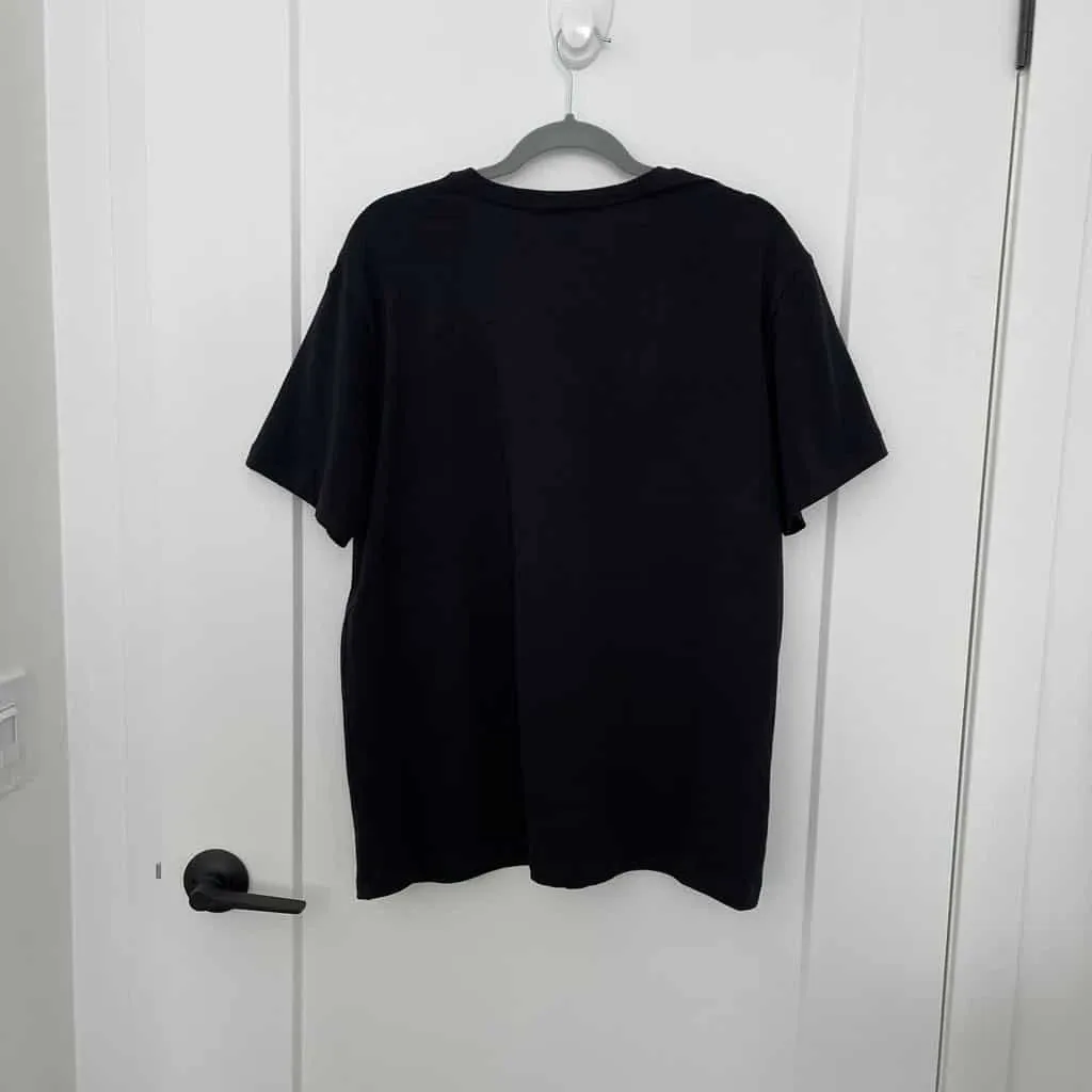 Black Bench Men's V-Neck T-Shirt image indicator(2)