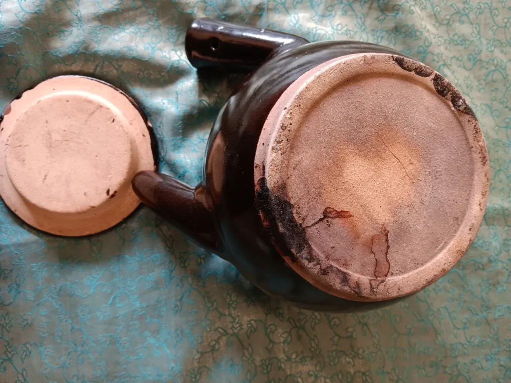 Dark Brown Ceramic Herbal Teapot image indicator(3)