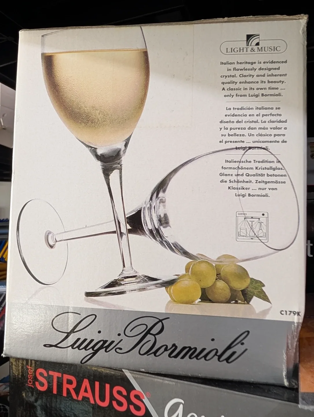 Luigi Bormioli Michelangelo Wine Glasses, Set of 4 image indicator(2)