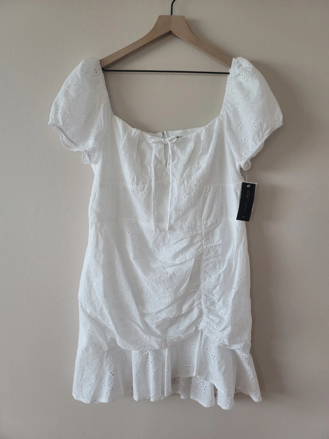 City Triangles White Eyelet Mini Dress NWT SZ 19 Cotton - photo 3