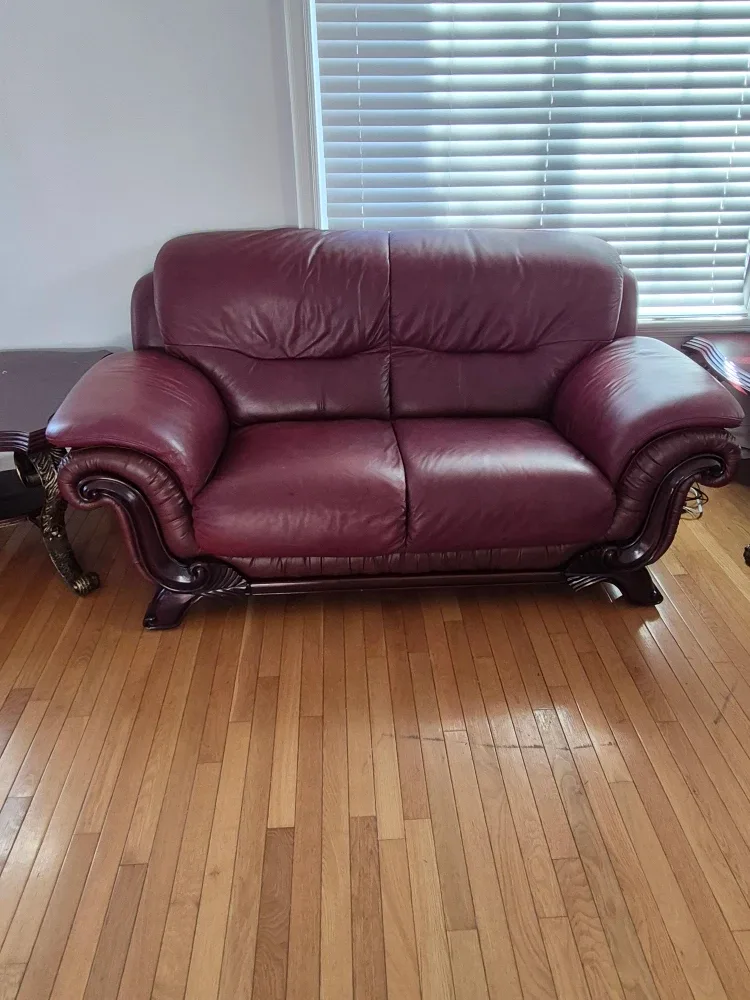 Burgundy Leather Sofa Set image indicator(2)