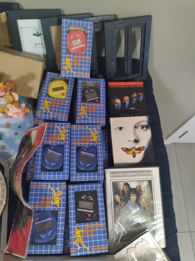 Collection of mostly brand new stuff image indicator(3)