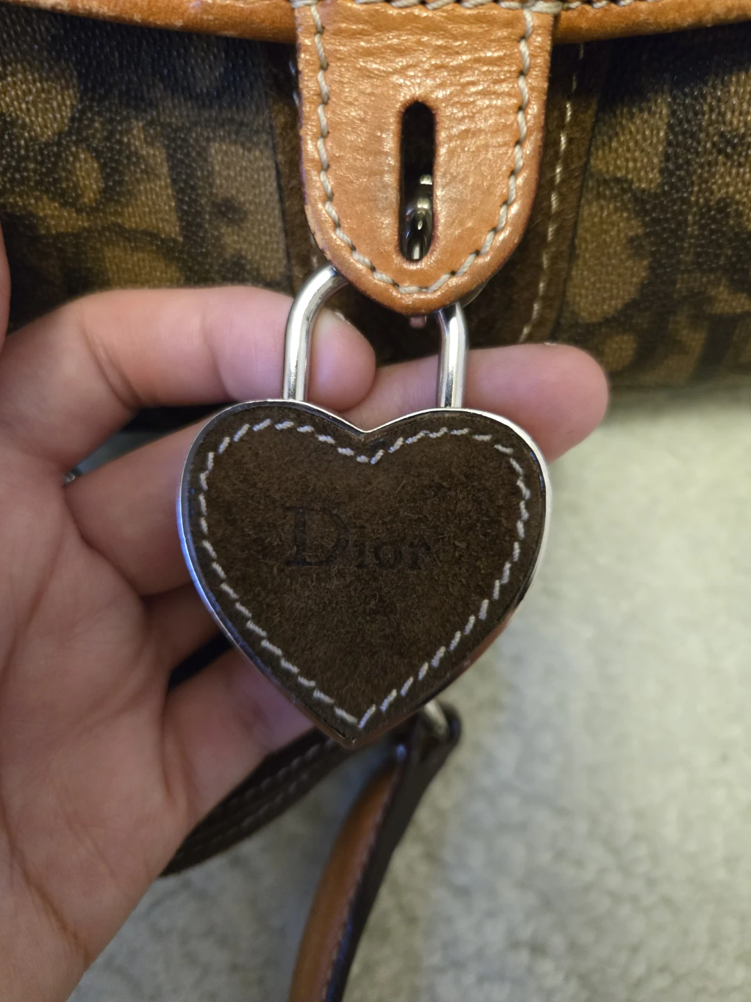 Christian Dior 2006 Romantique Bag 🌱 - photo 2