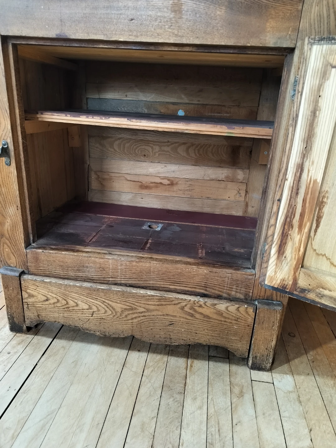 Antique Wooden Ice Box - photo 4