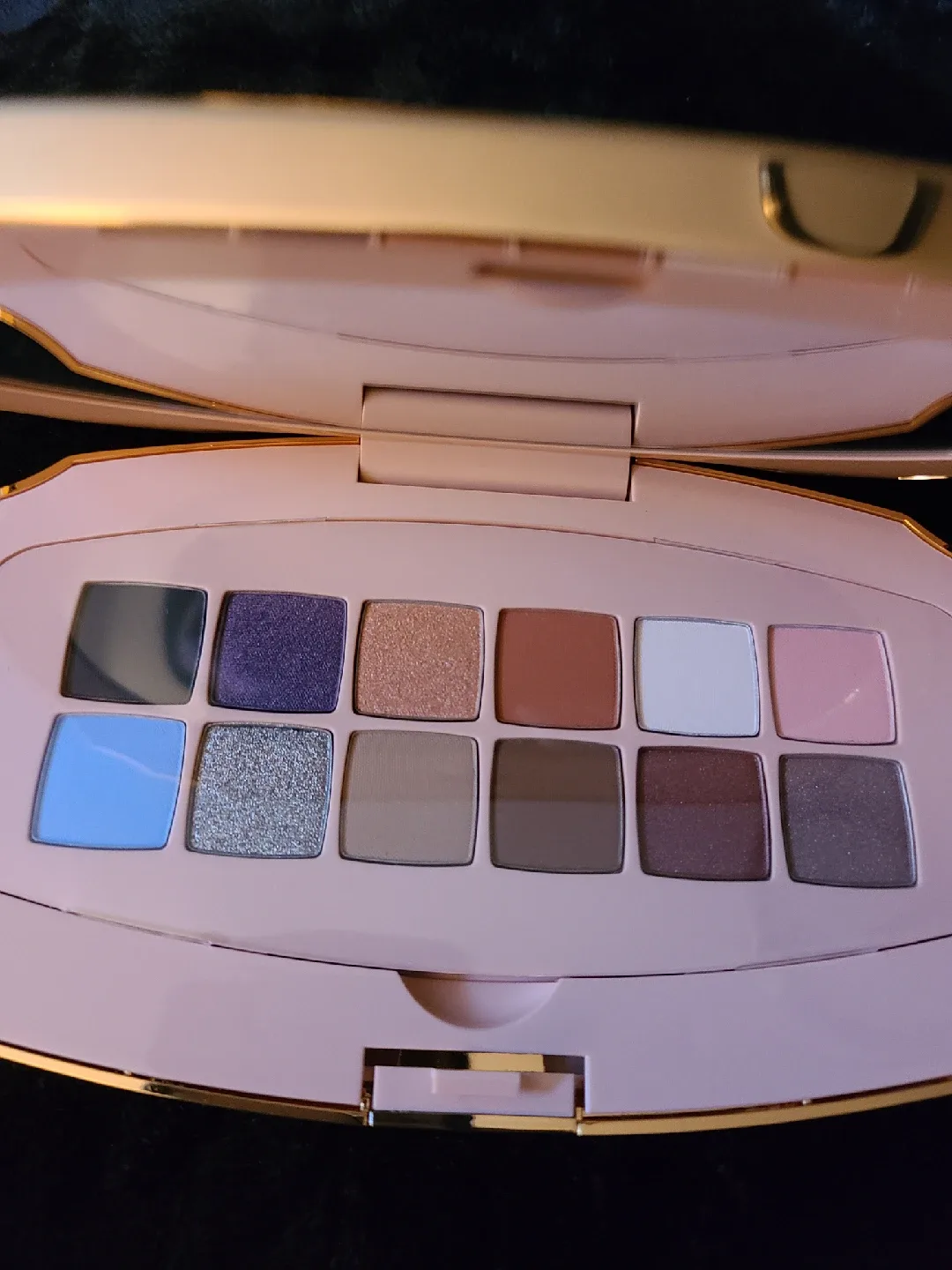 Gucci Beauté Des Yeux Floral Eyeshadow Palette image indicator(3)