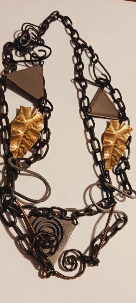 Unique Statement Necklace - Gold & Black