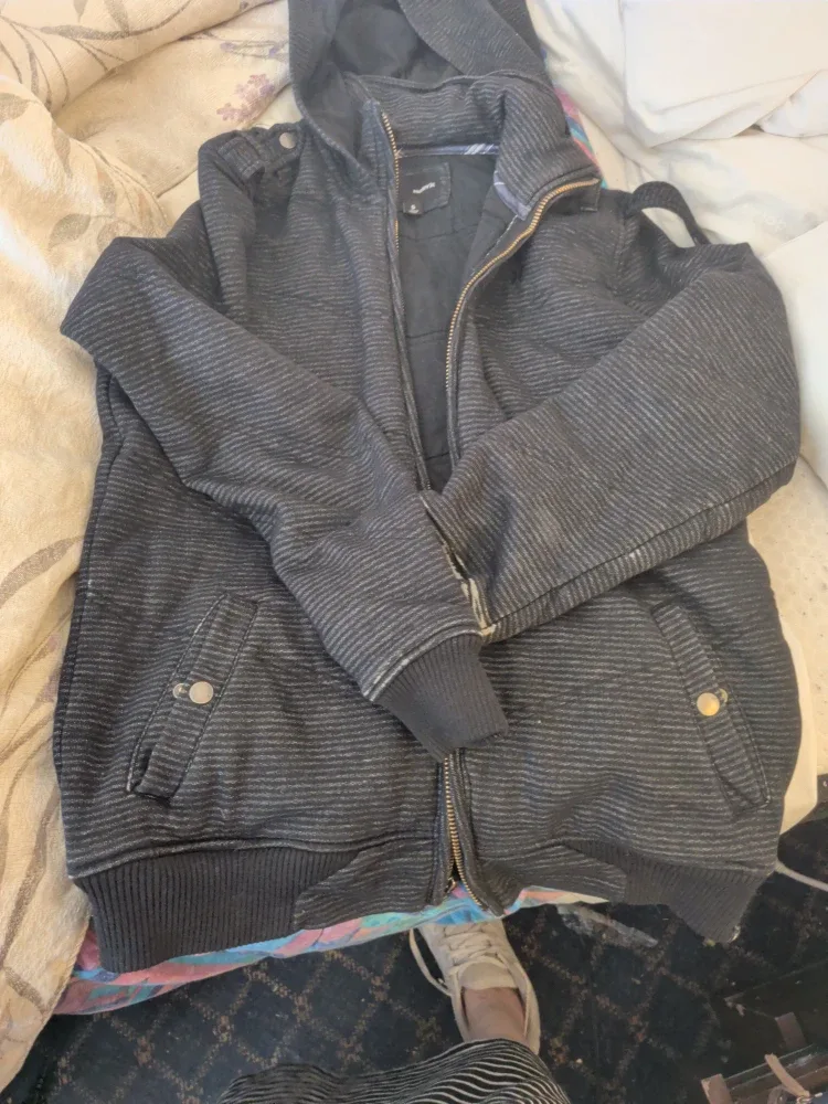 Hurley Hooded Jacket - Size Small image indicator(2)