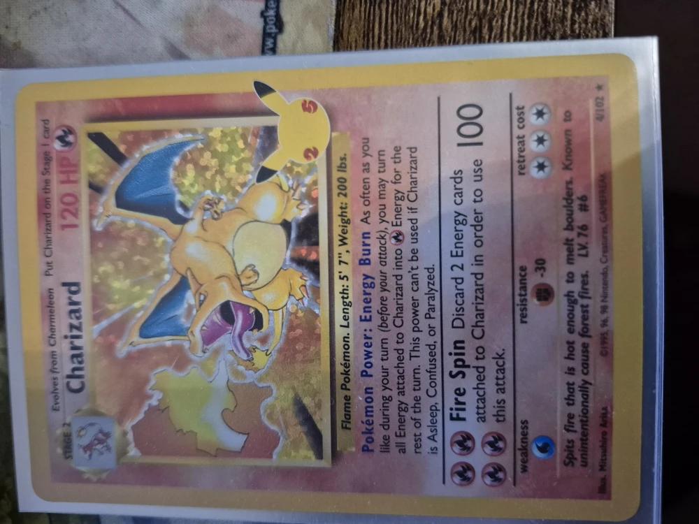 Charizard #4 Pokemon Celebrations Card - photo 2