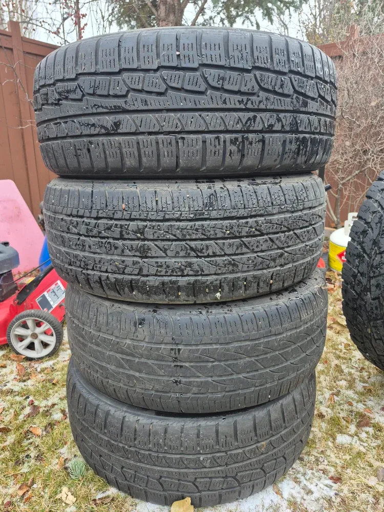 P235/55R18 Tires - Set of 4 image indicator(5)