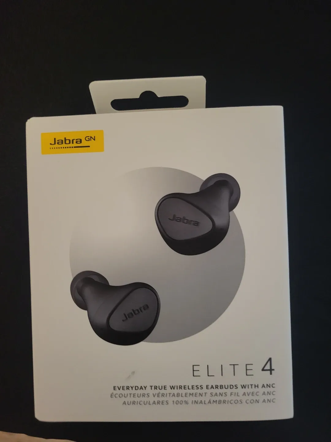 JABRA Elite4 ear buds