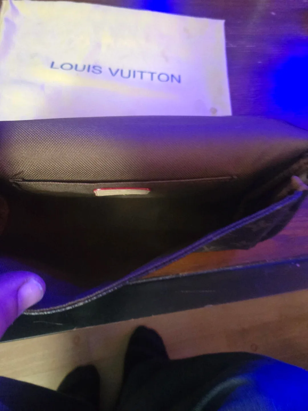 Louis Vuitton Monogram Empreinte Metis Pochette image indicator(5)