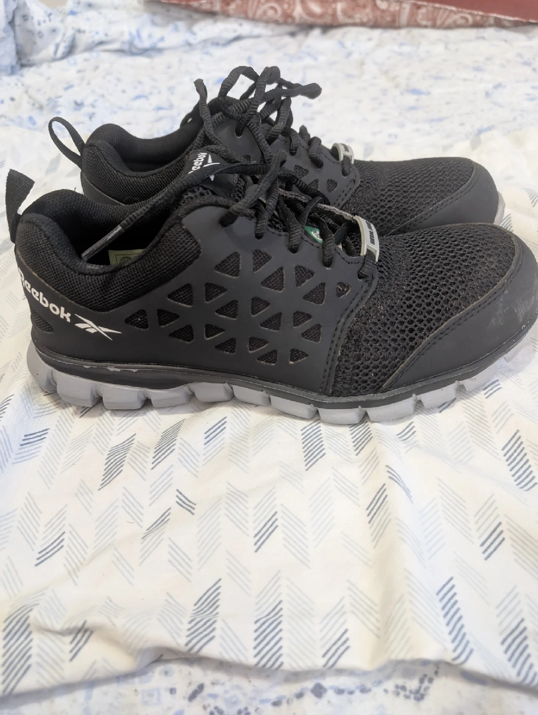 Reebok Women's Black Metal Free Work Shoes