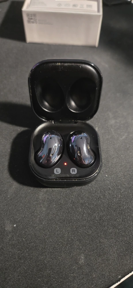 Samsung Galaxy Buds Live - Black - photo 2
