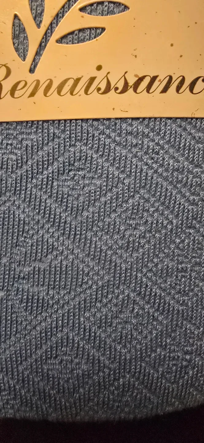 NEW! Girl's Crochet Mesh Design Tights in Blue! Size - 6 - 8 image indicator(2)